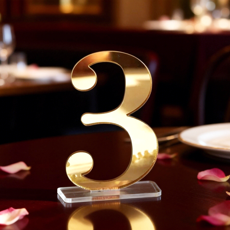 ホルダー付きウェディングテーブル用番号、アクリル製テーブル番 - Table Number Gold のレビューと価格